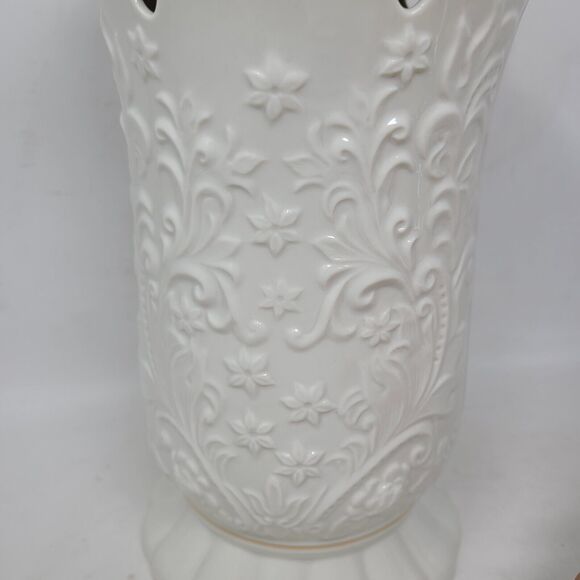 Vtg Belleek Glendarragh Vase Covered Floral Easter Limited Edition #1801 of 3350 - Picture 7 of 11